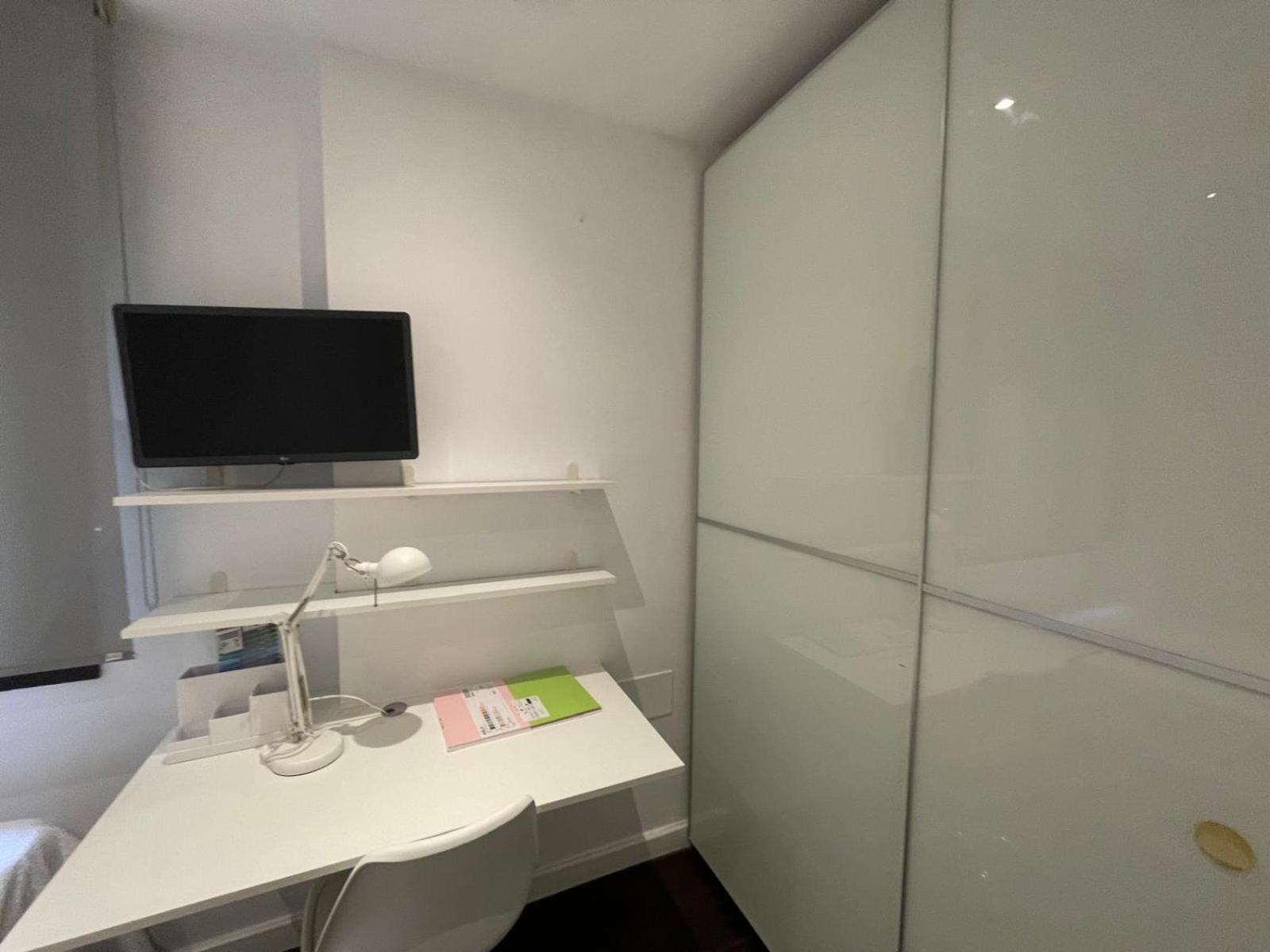 Moderno Apartamento Con Plaza De Garaje En Pleno Centro De Almería Exterior foto